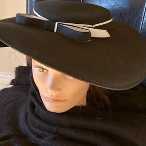 Vintage black wool  boater style wide brimmed Derby hat